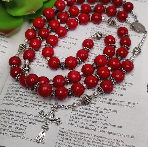 Rosaries by WonderfullyMade