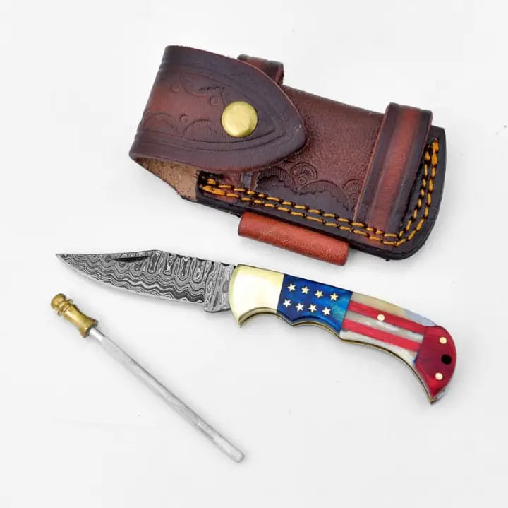 Titan International - Knives