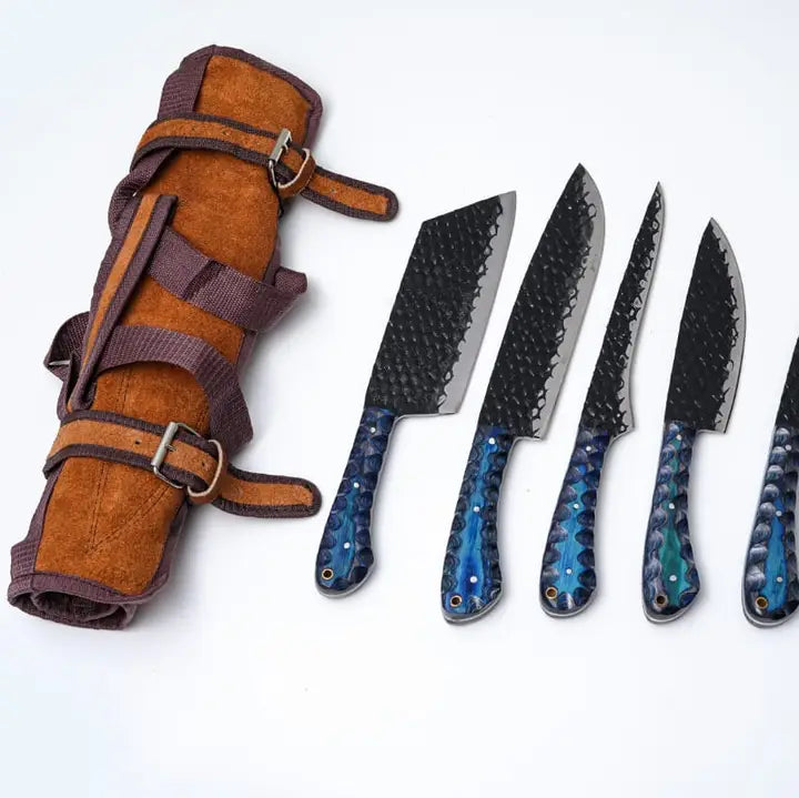 Titan International - Knives