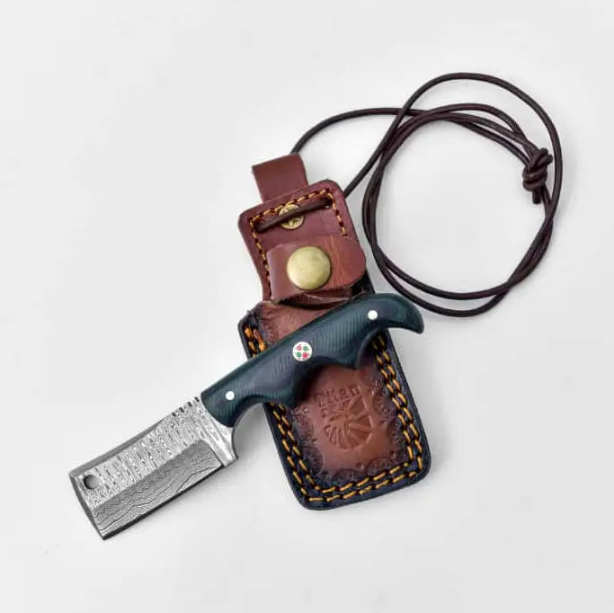 Titan International - Knives