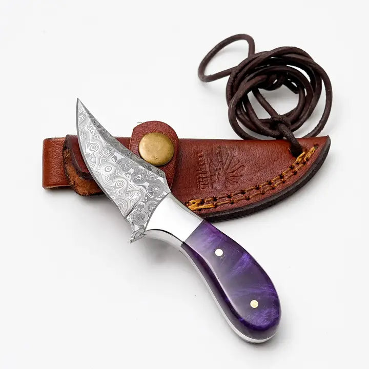 Titan International - Knives