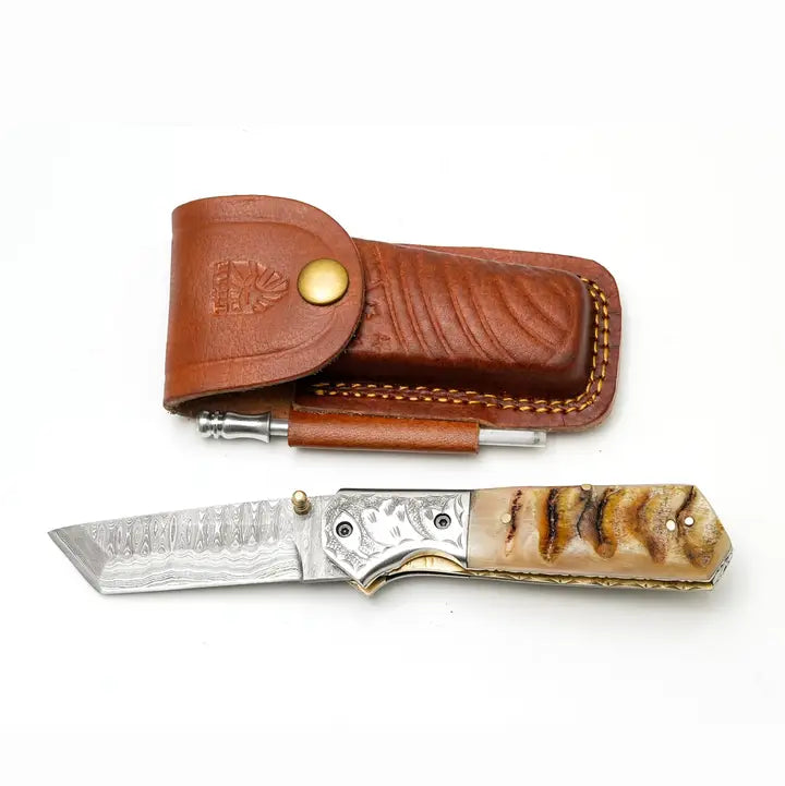 Titan International - Knives